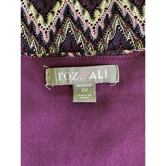 Roz and Ali crochet lace 3/4 sleeve knit pullover - Picture 3 of 8